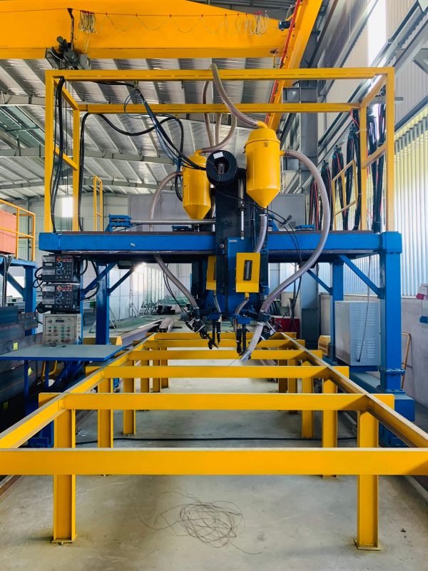 Máy hàn thép tấm tự động